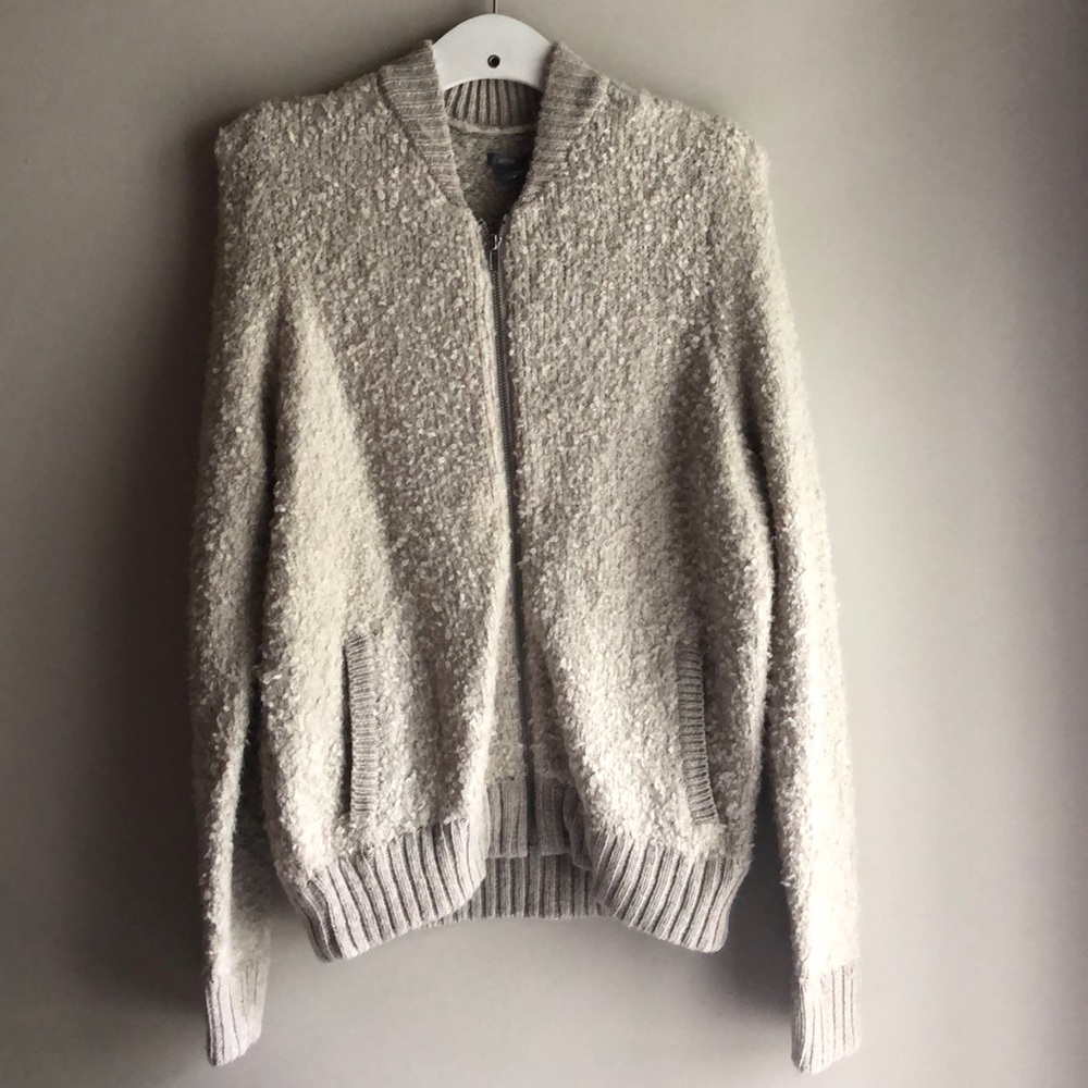 Aerie boucle bomber NWT size S